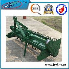 Stubble Type Cultivator With Traction Spring